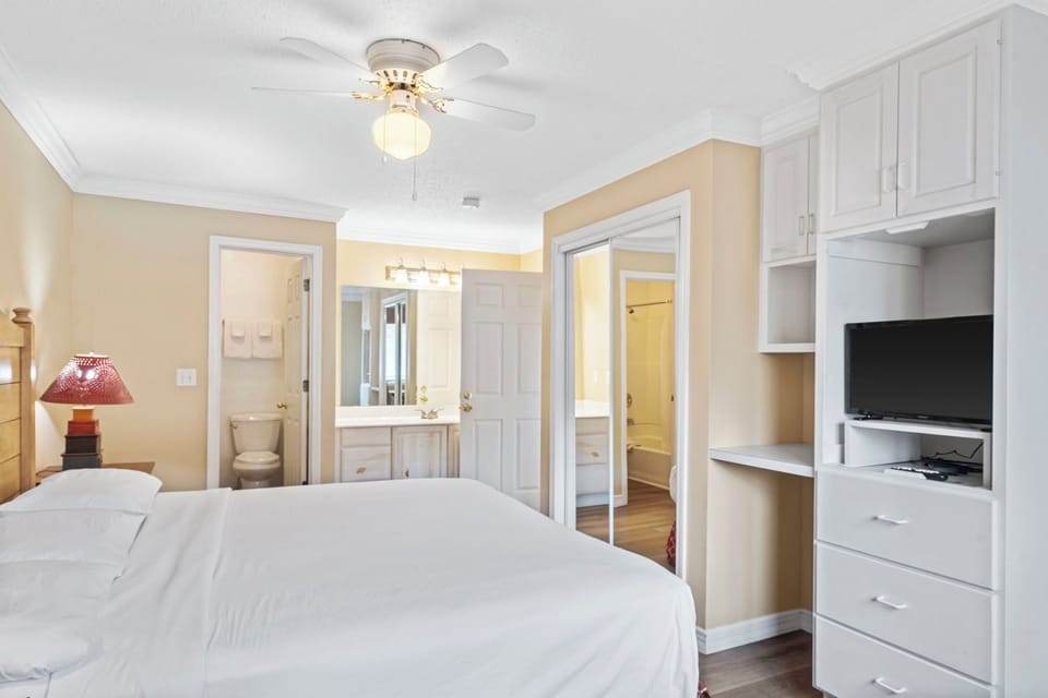 King Bedroom