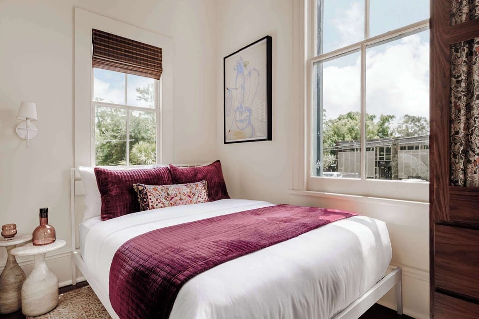 Bedroom 1 | Queen Bed | First Floor of Suite