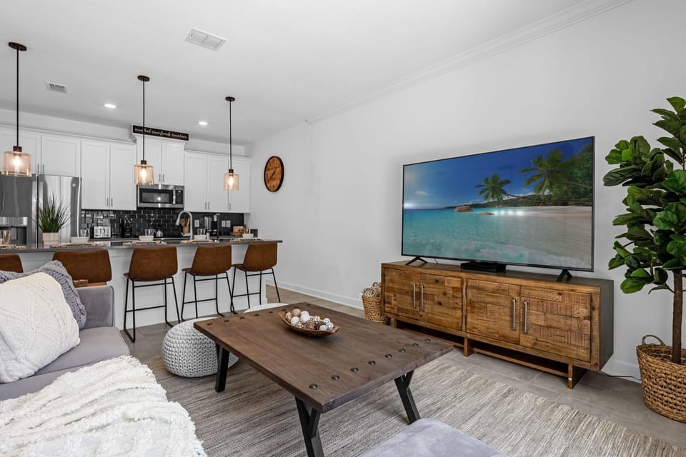 Cozy Lounge with 75" Smart TV