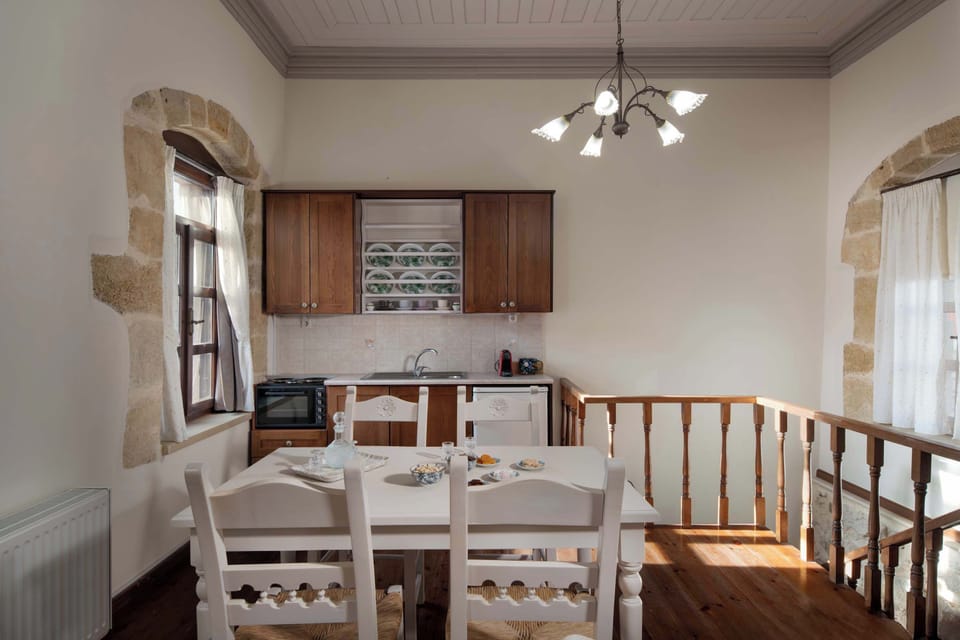 Kitchenette with adjoining dining area