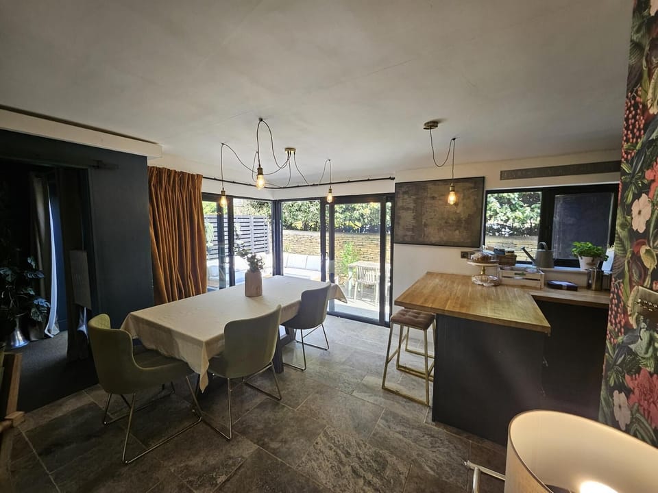 Open plan kitchen dining room 