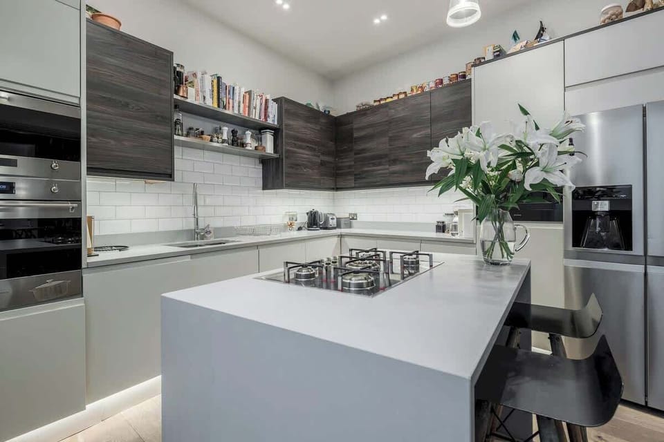 Ground floor - fully equipped kitchen