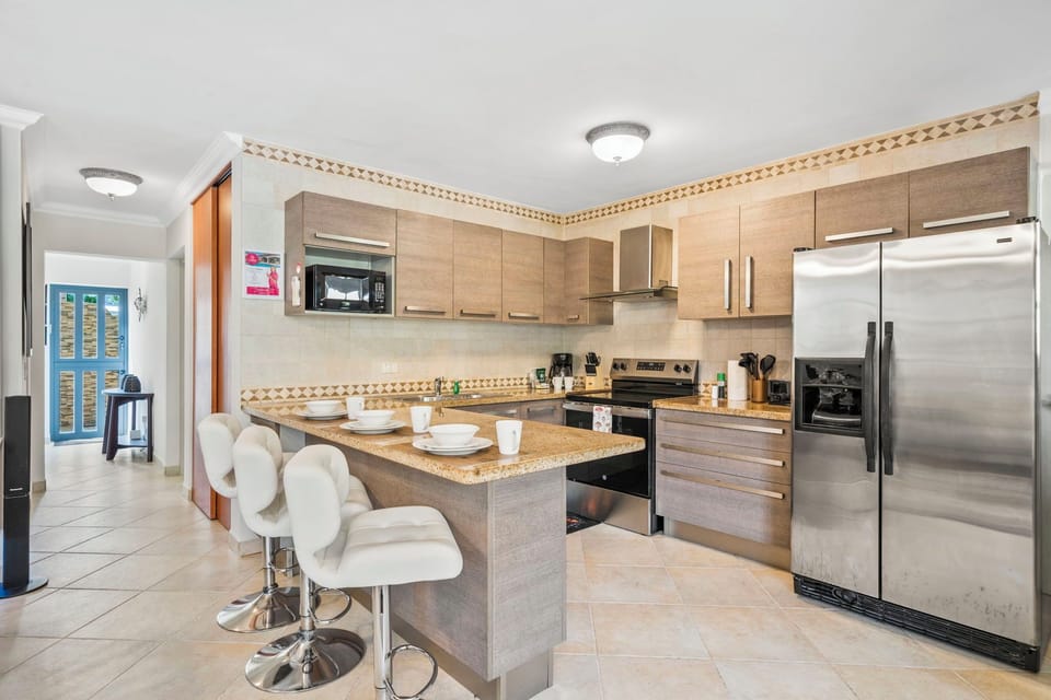 Kitchen with Modern Appliances