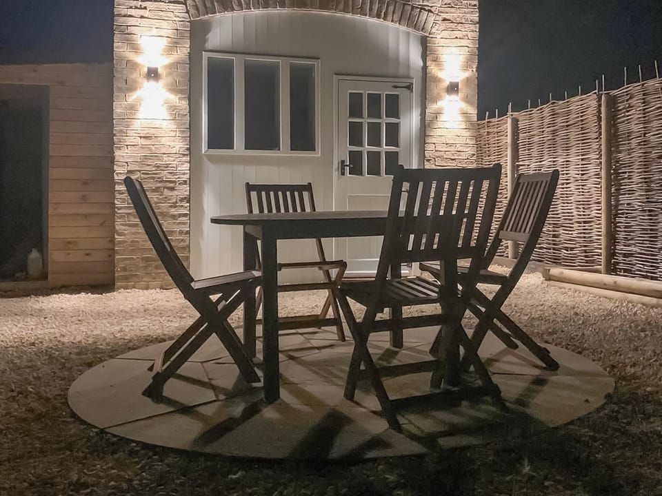 Sitting-out-area | Dovecote, Guyhirn