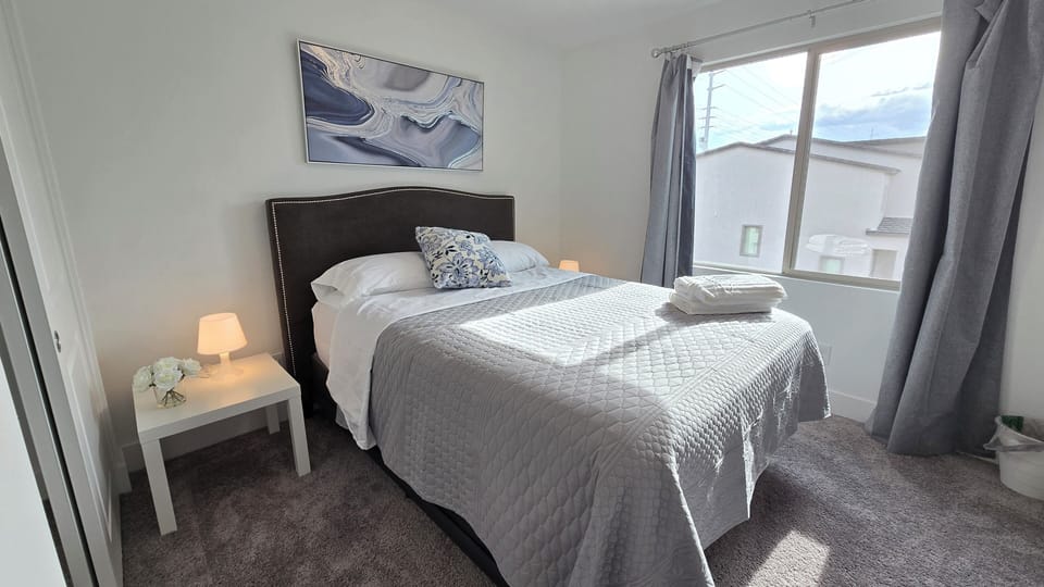 Bedroom Upstairs (Floor #3)