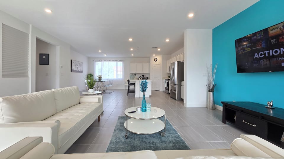 Living Room (Floor #2)