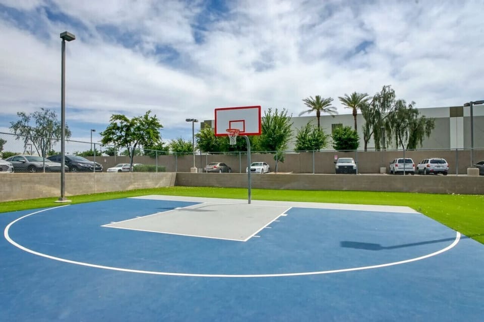 Sport court