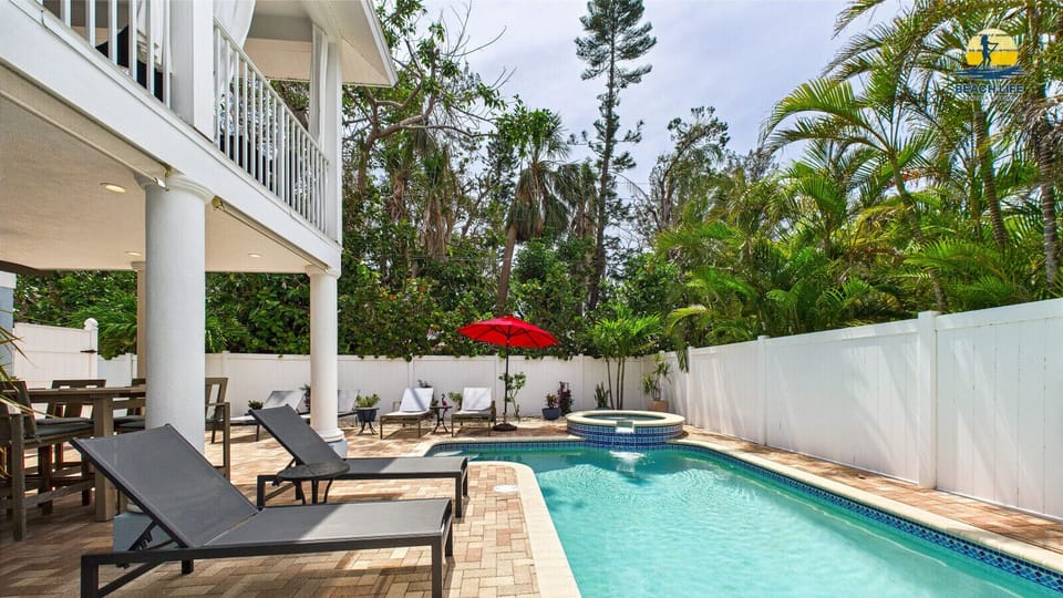 Pool lounge area