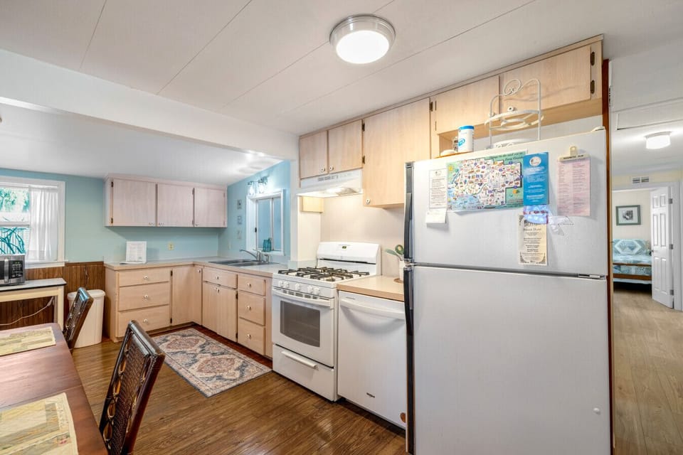 Fully stocked kitchen perfect for long stays