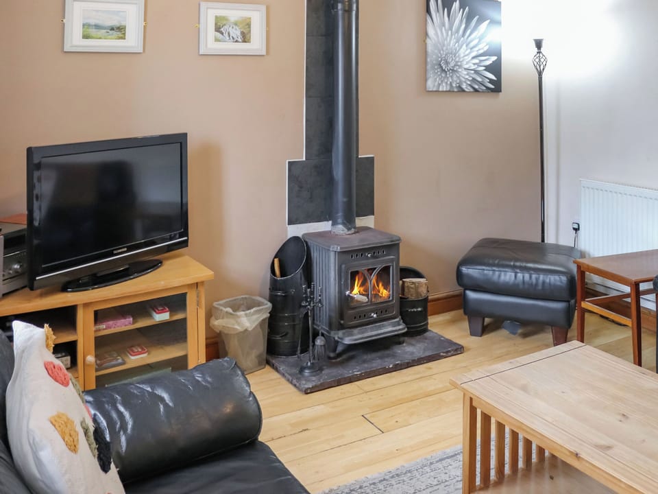 Living room | Ty&rsquo;n Cae Cottage, Rhostrehwfa Nr Llangefni