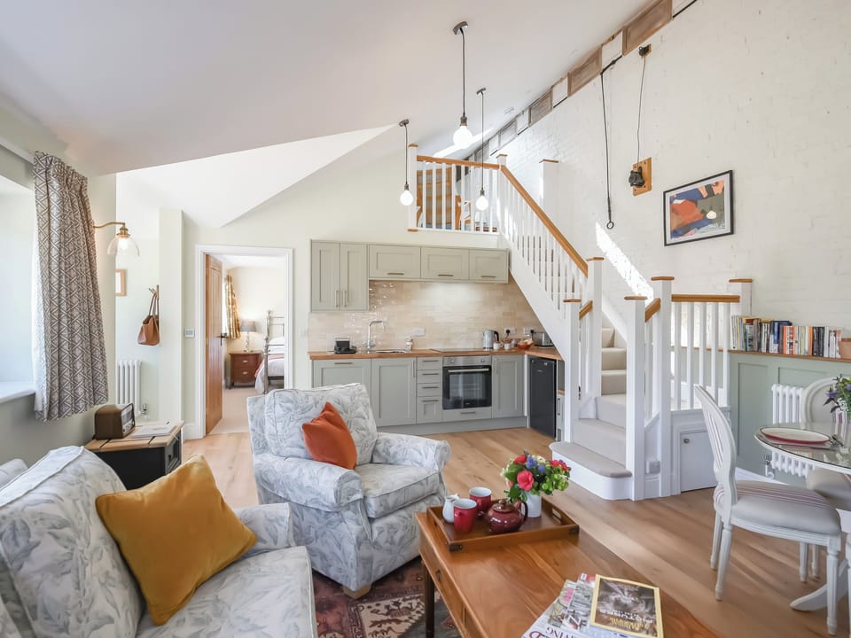 Open plan living space | The Vinery - Cottage Escapes, Shrewsbury