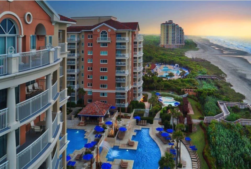 Pool area with beach acess 