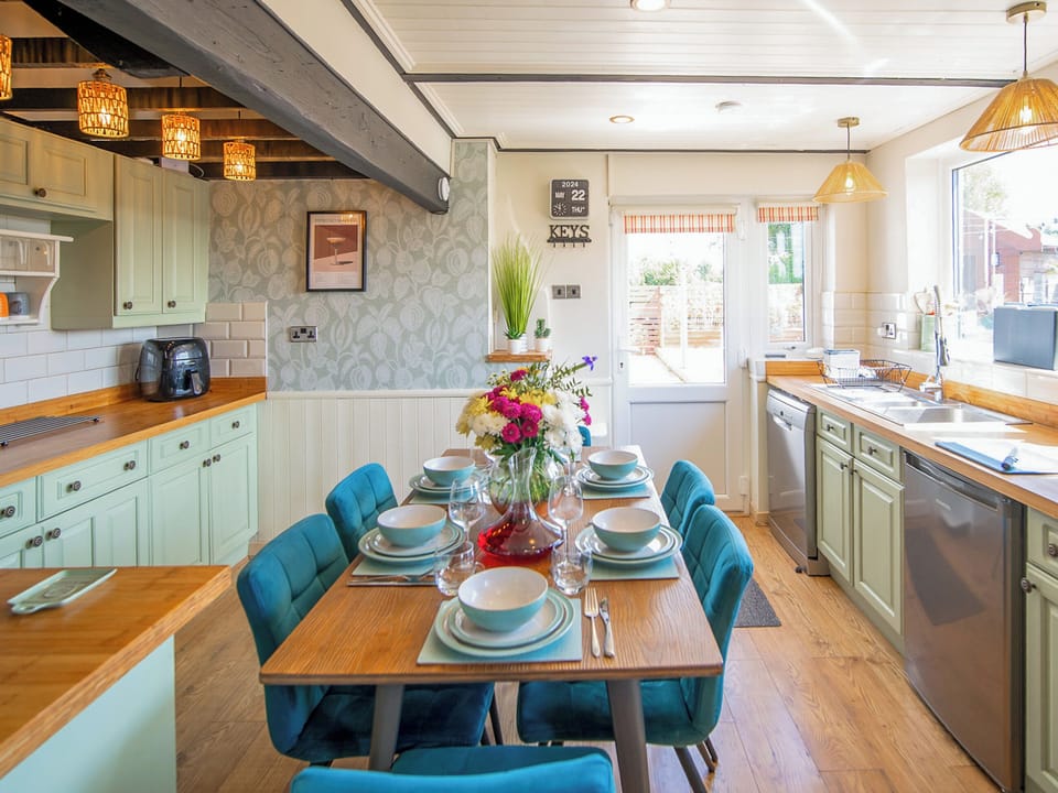 Kitchen/diner | Minffordd, Ty Croes, near Rhosneigr