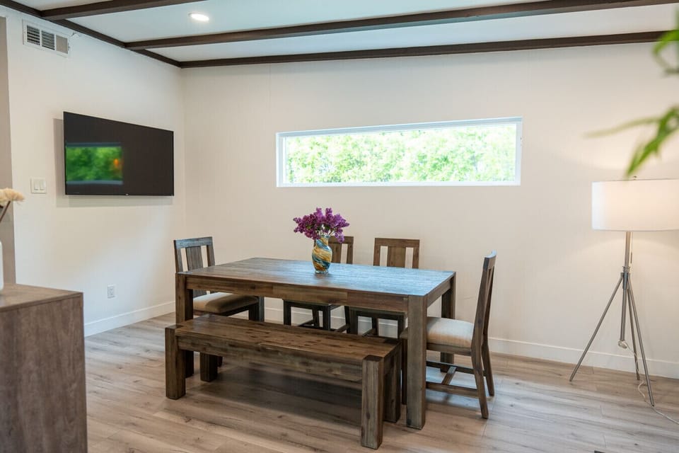 VIRTUAL TOUR (open link to view):  https://my.matterport.com/show/?m=nVZ9s4nQLGu
