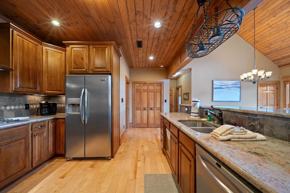 Spacious Kitchen