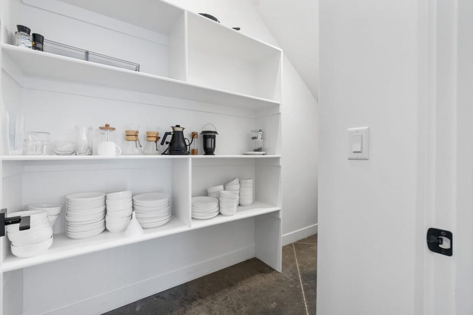 Kitchen Pantry