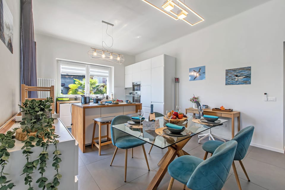 Kitchen and dining area