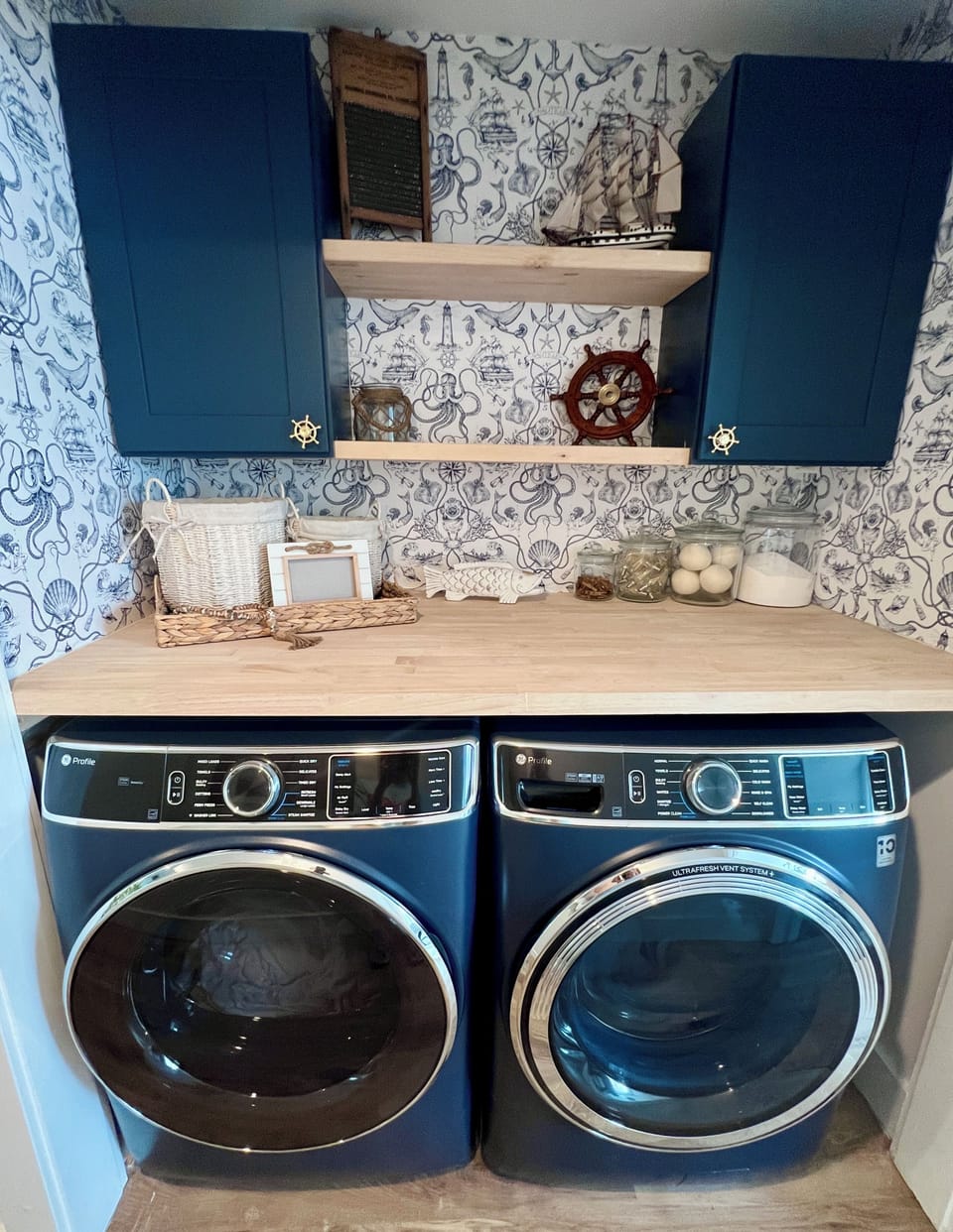 LAUNDRY ROOM - Brand new GE washer & dryer set in the coziest coastal decor!