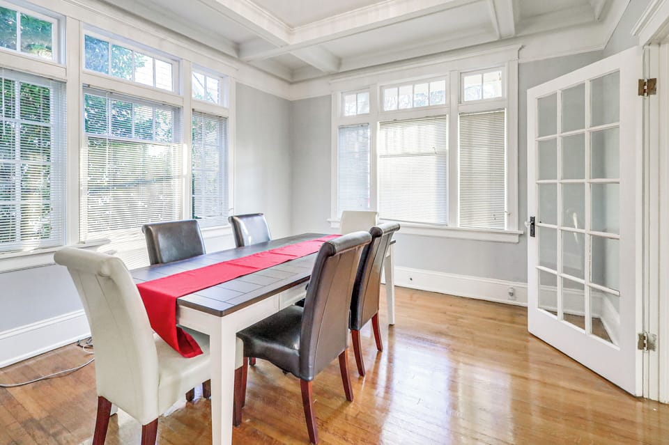 Formal Dining Area | 1st Floor