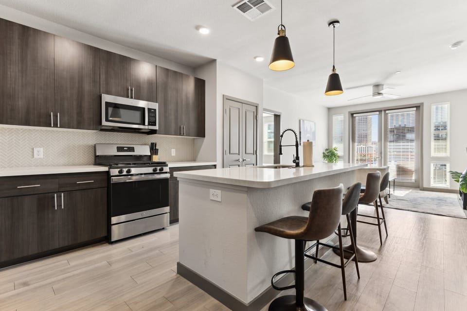 Fully equipped kitchen