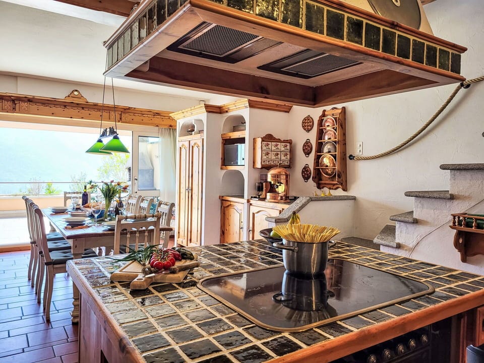Wood, Kitchen, Interior Design, Furniture, Flooring, Ceiling, Countertop, Floor, Room, Home