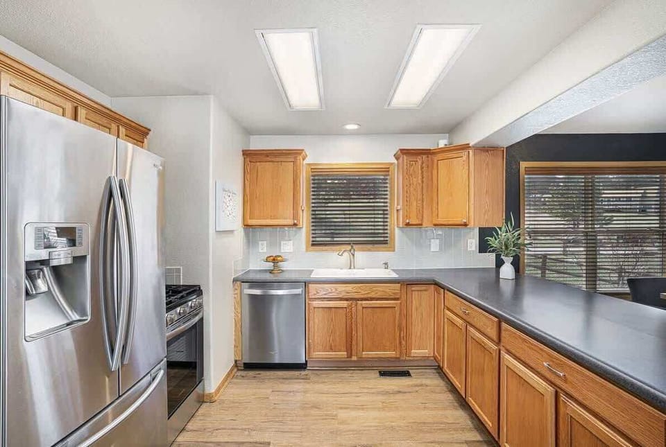 Cook up a feast in the cabin's full kitchen!