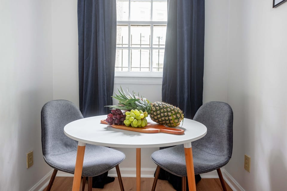 19 Dining Area