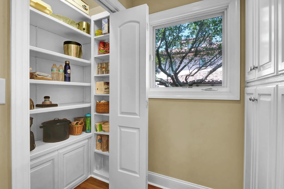 Pantry w Extra Supplies
