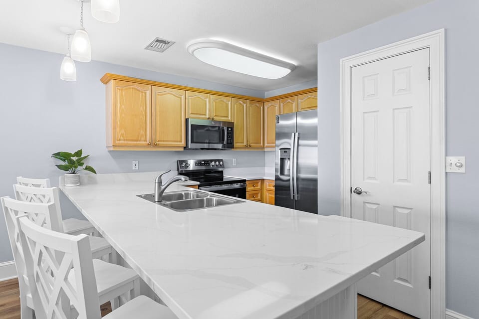 Crystal Dunes 206 Kitchen