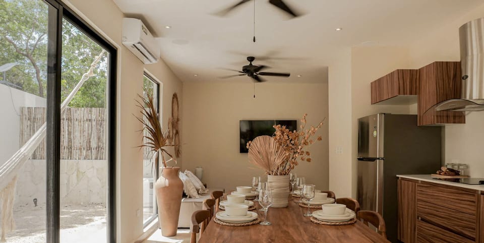 Mesa de Comedor - Dinning Table