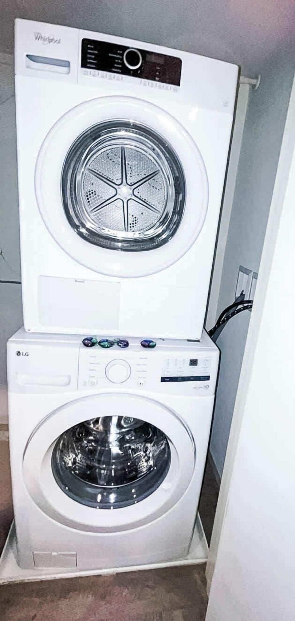Washer / Dryer