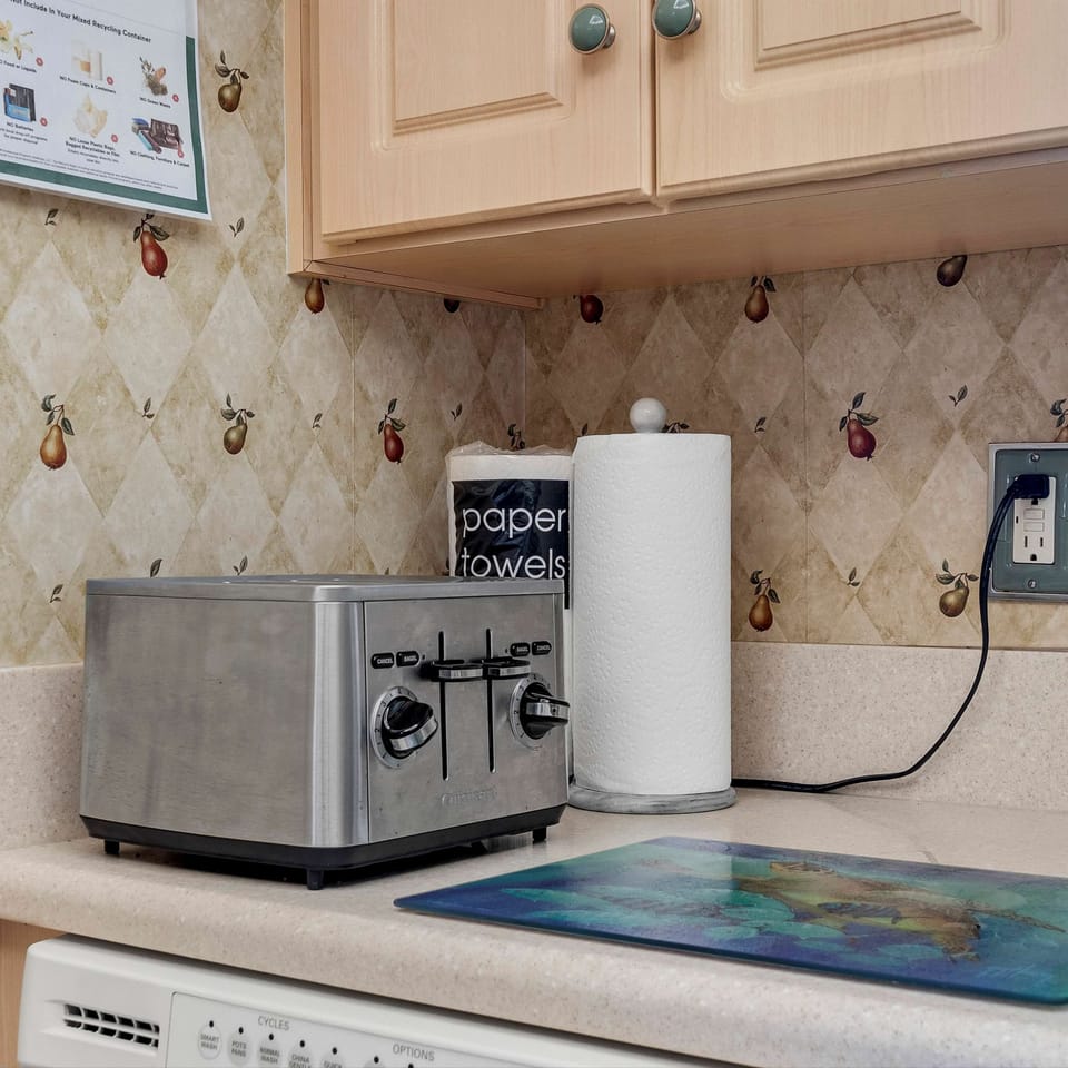 Fully equipped kitchen