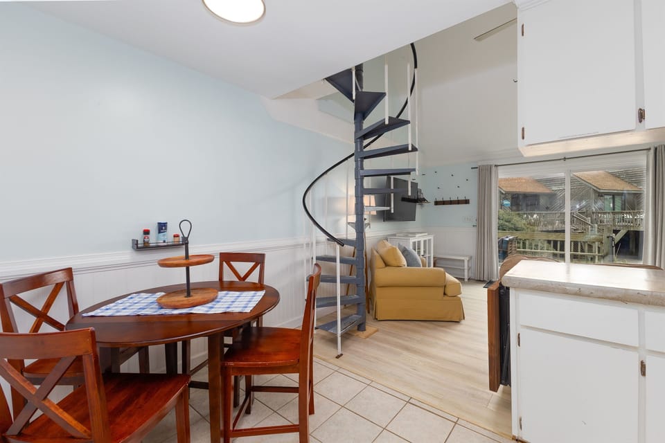 Formal dining area