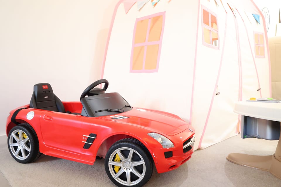 kid play area