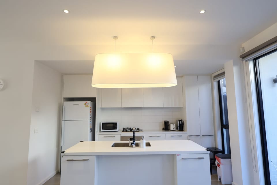 kitchen (1)