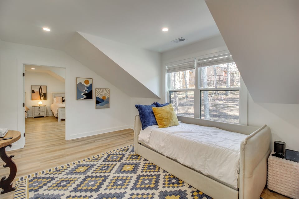 Loft | Twin Daybed w/ Twin Trundle | 2nd Floor