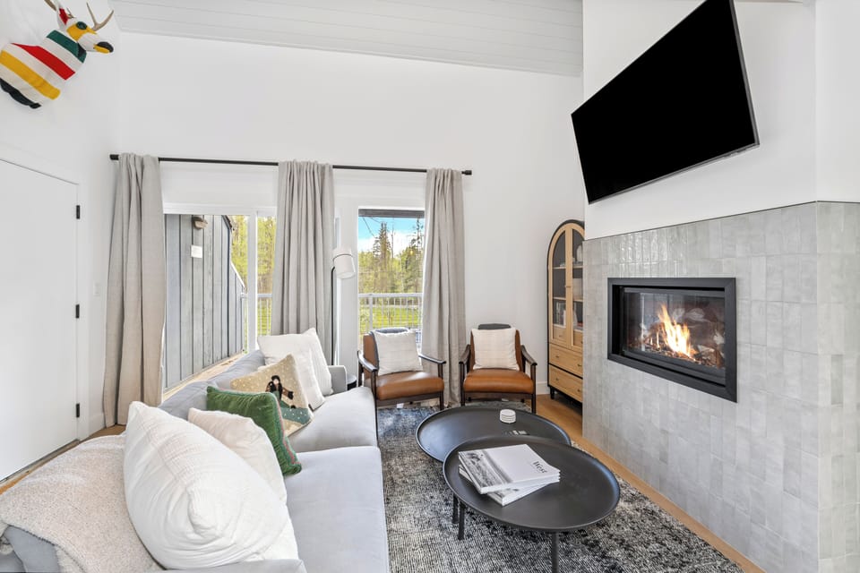 Great space for the family to gather | Main Level