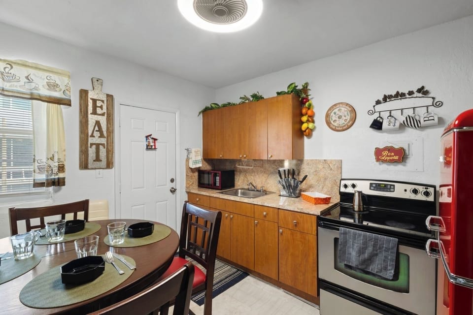 Private kitchen