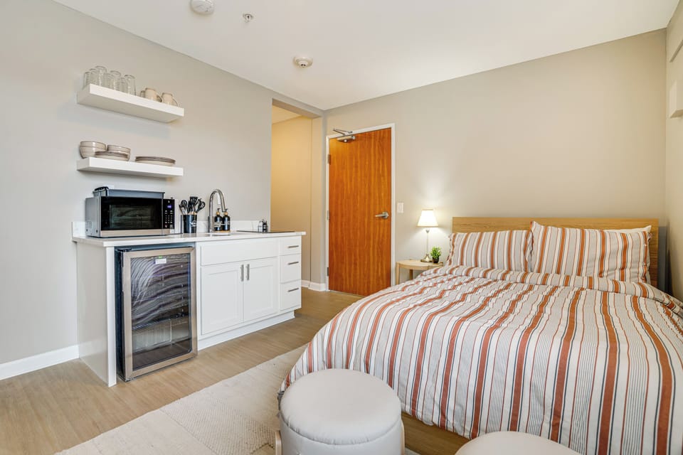 Blaine Vacation Rental | Studio | 1BA | 455 Sq Ft | Step-Free Access