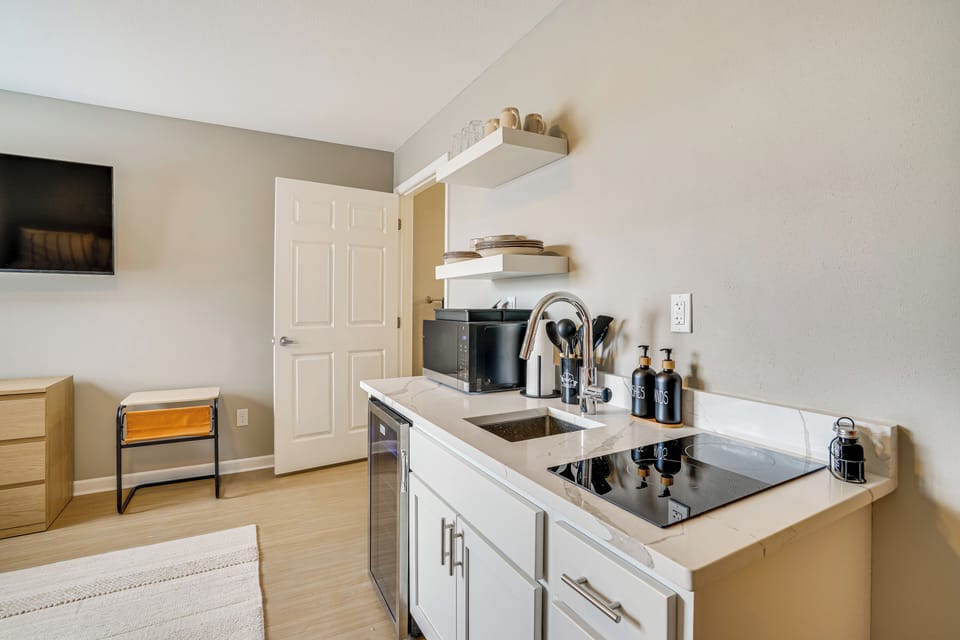 Kitchenette | Coffee Maker in Common Area