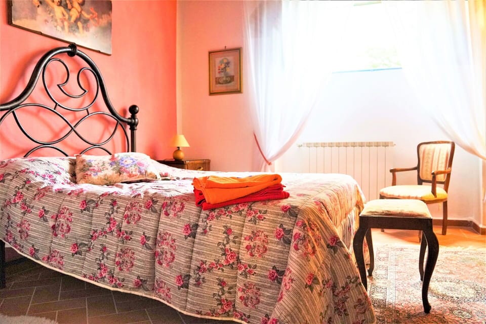 Bed, Furniture, Bedding, Bedroom, Interior Design, Bed Sheet, Linens, Floor, Pink, Flooring