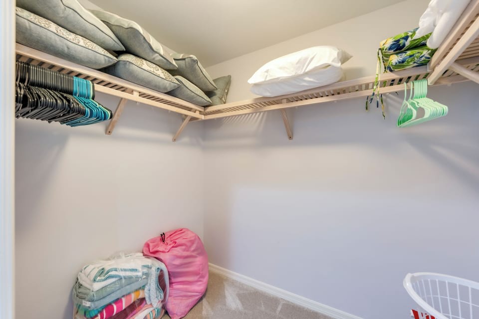 Walk in Closet