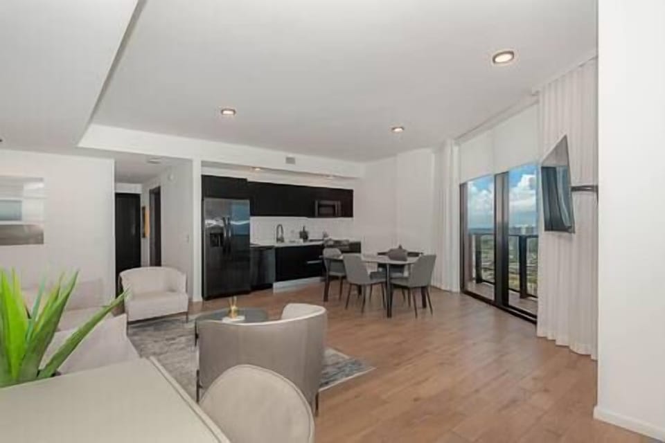 Living Room (2)