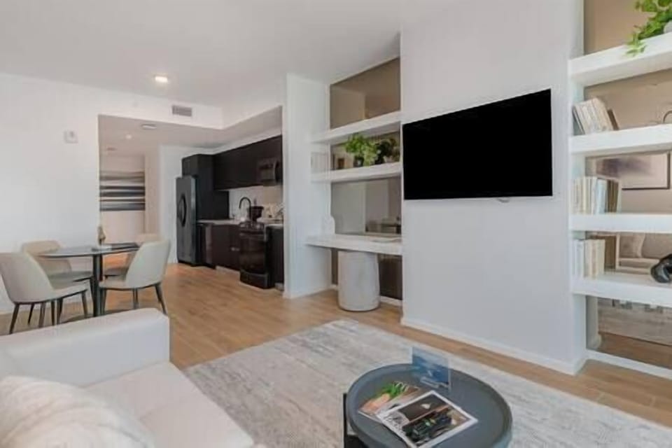 Living Room (4)