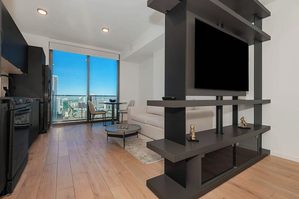 Living Room (2)