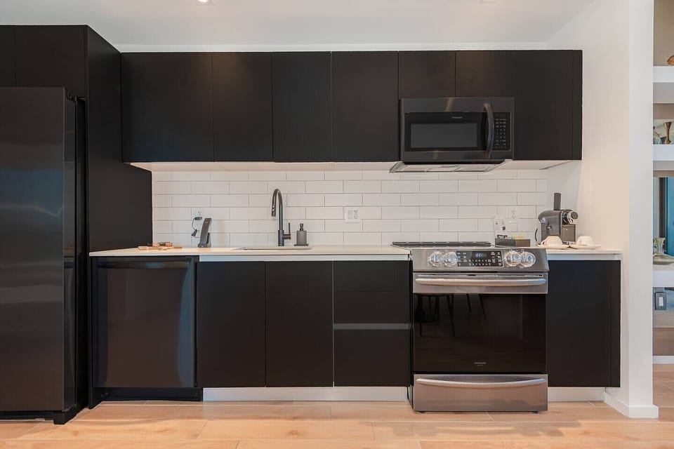 Kitchen (1)