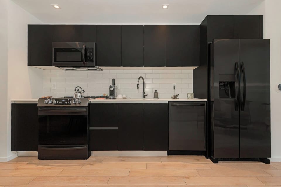 Kitchen (1)