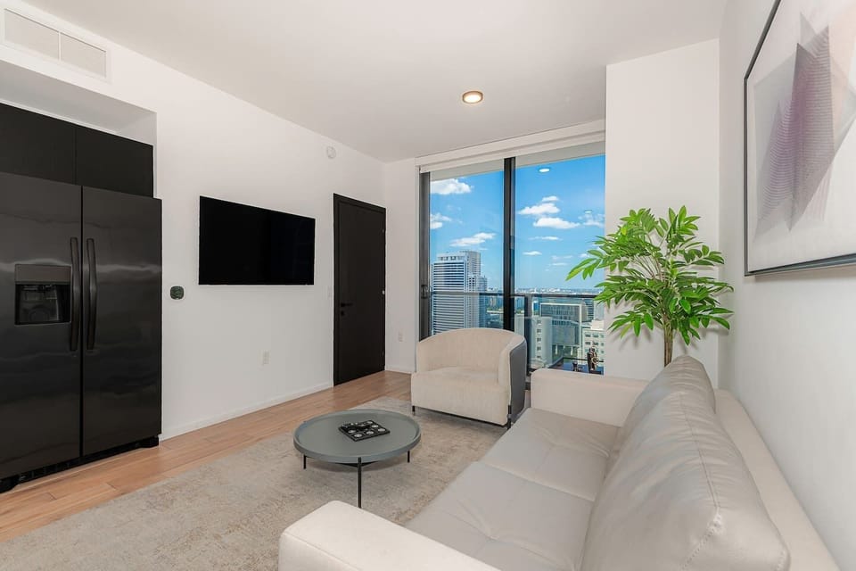 Living Room (3)