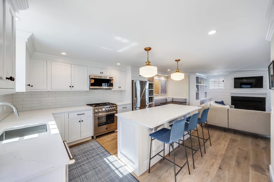 Chef's kitchen.