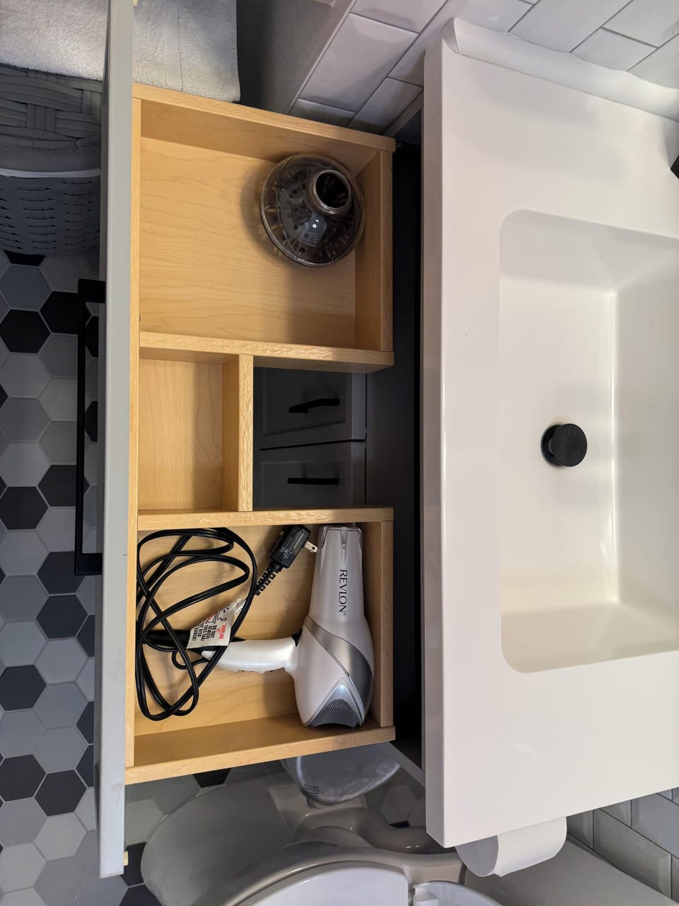 Bathroom/ Hair Dryer